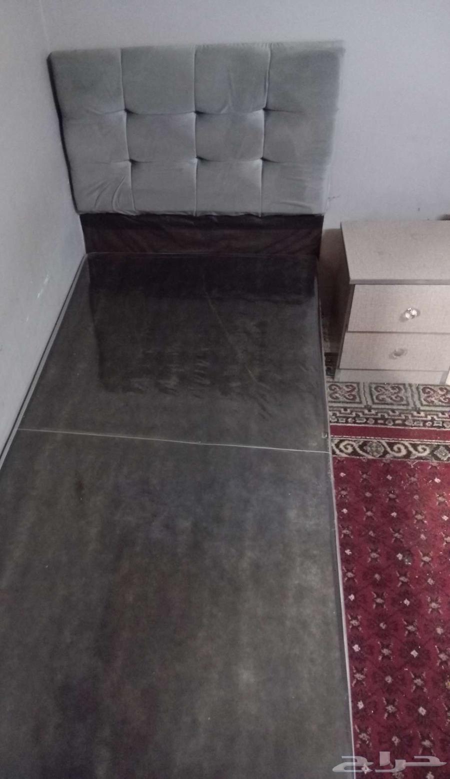 سرير نوم ودولاب صغير64439037052417112