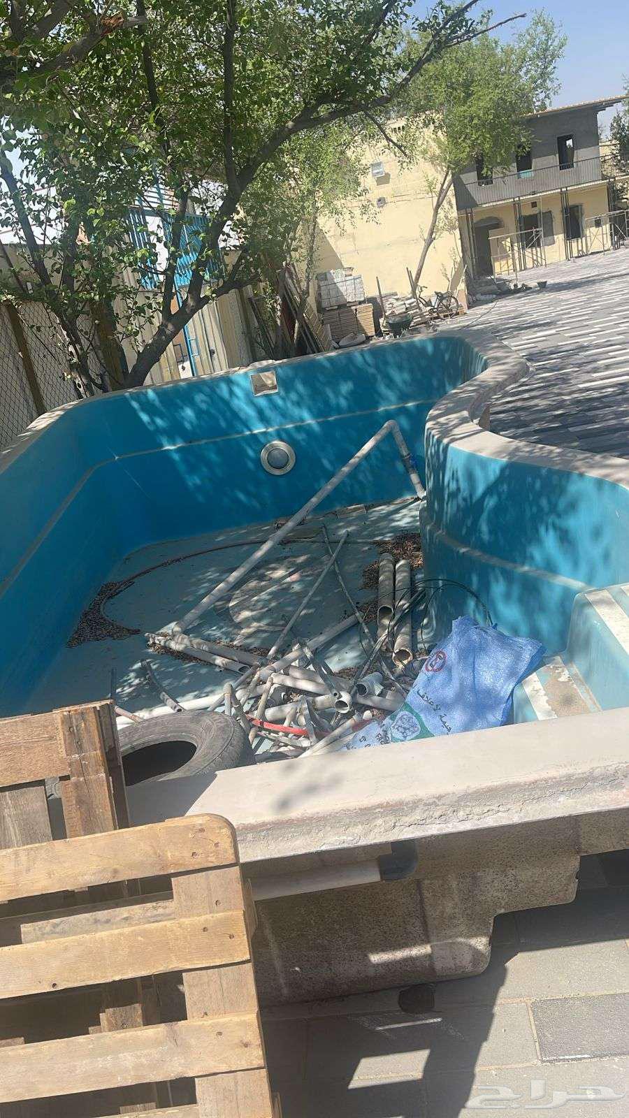 بركه سباحه64436574841985110