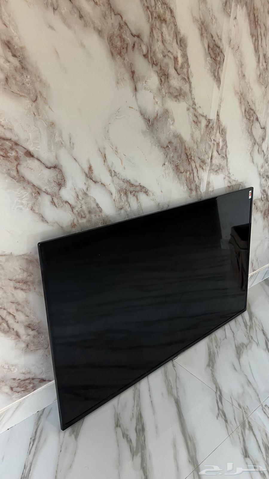 تلفزيون لا يعمل للبيع كسر في الشاشه64438565204866110
