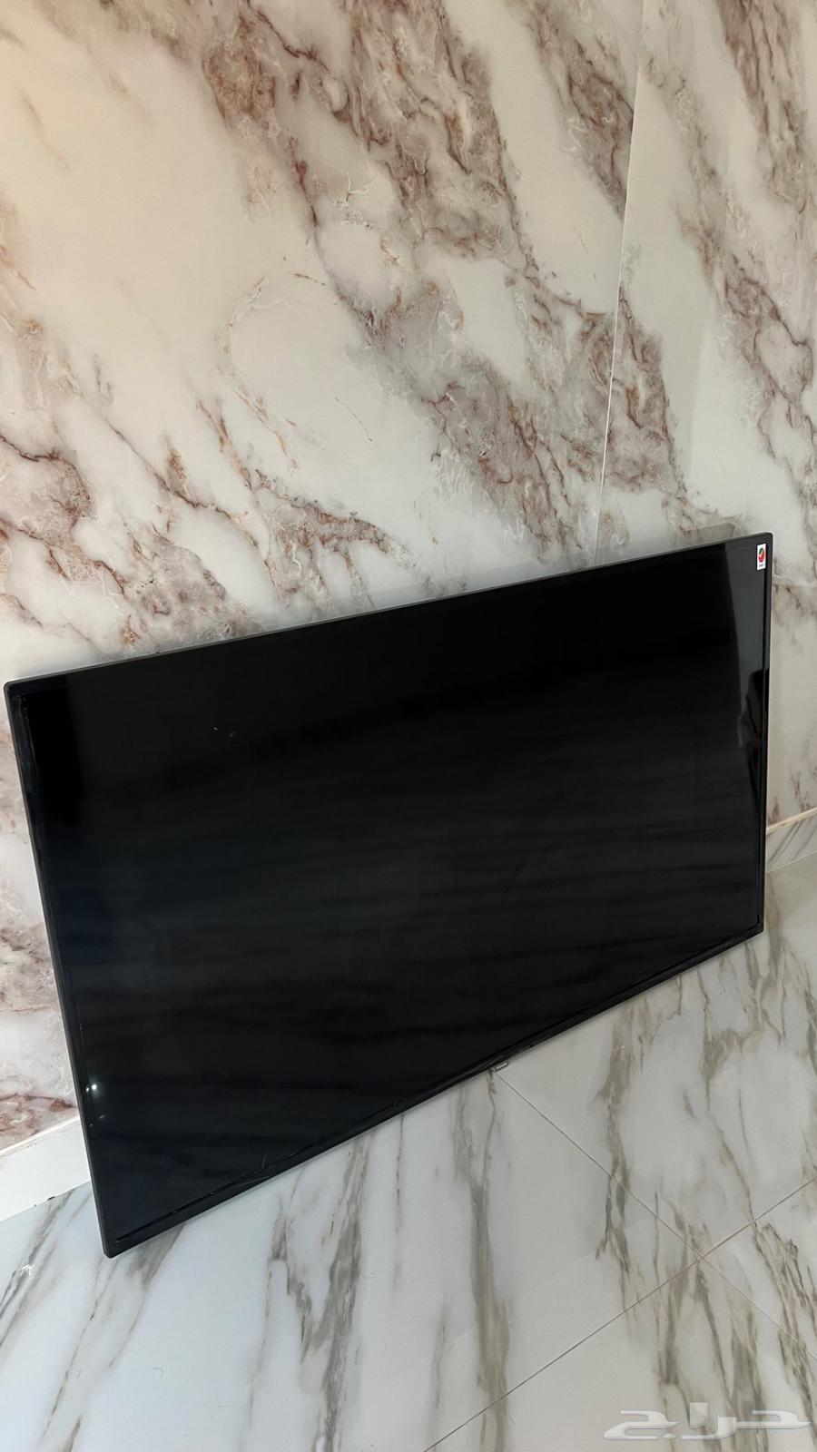 تلفزيون لا يعمل للبيع كسر في الشاشه64438565204866111