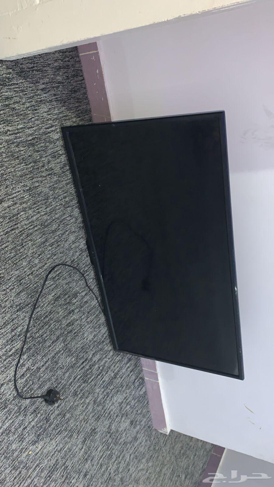 شاشة 45 بوصة للبيع64440901197186112