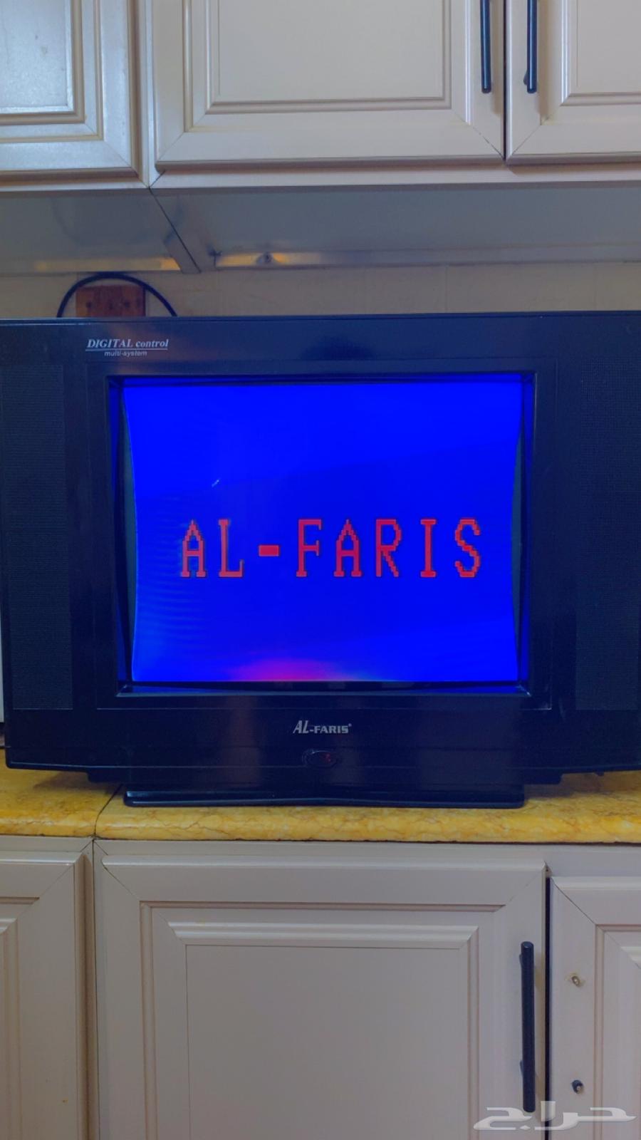 تلفزيون قديم ماركة الفارس64432700615682110