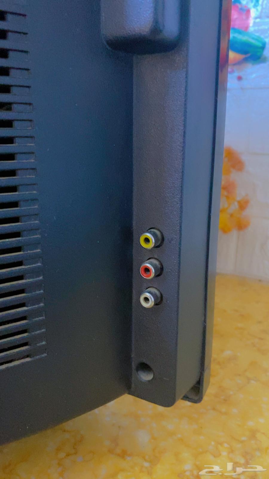 تلفزيون قديم ماركة الفارس64432700615682114