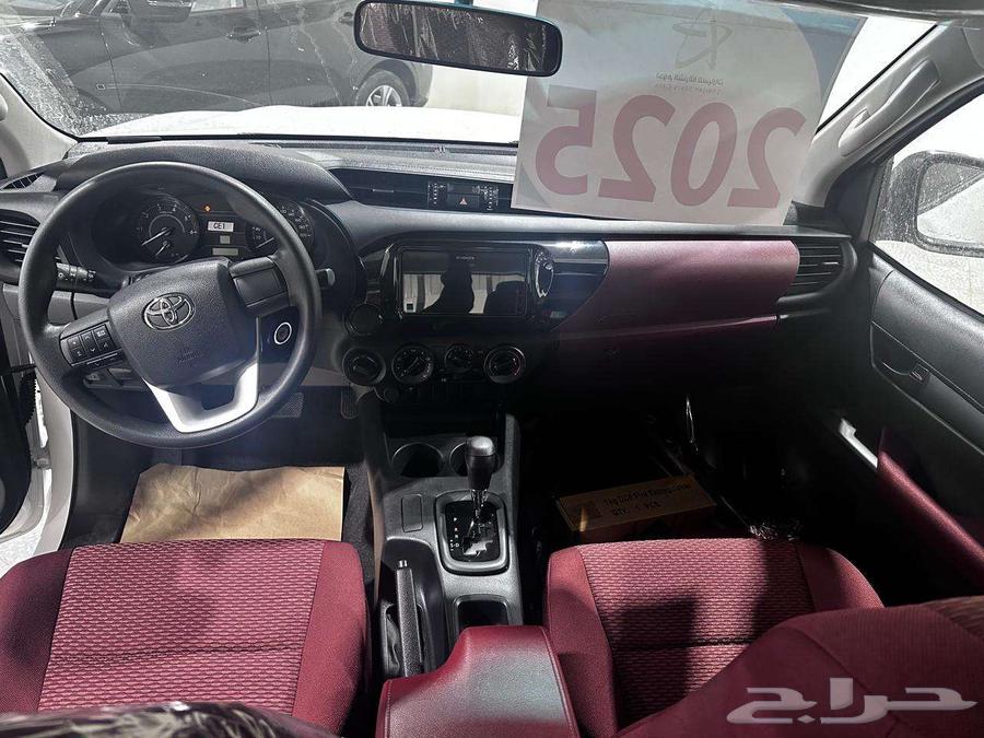 تويوتاهايلكس2025 سلق ديزل اوتوماتيك بريمي(124900)64595709300098112