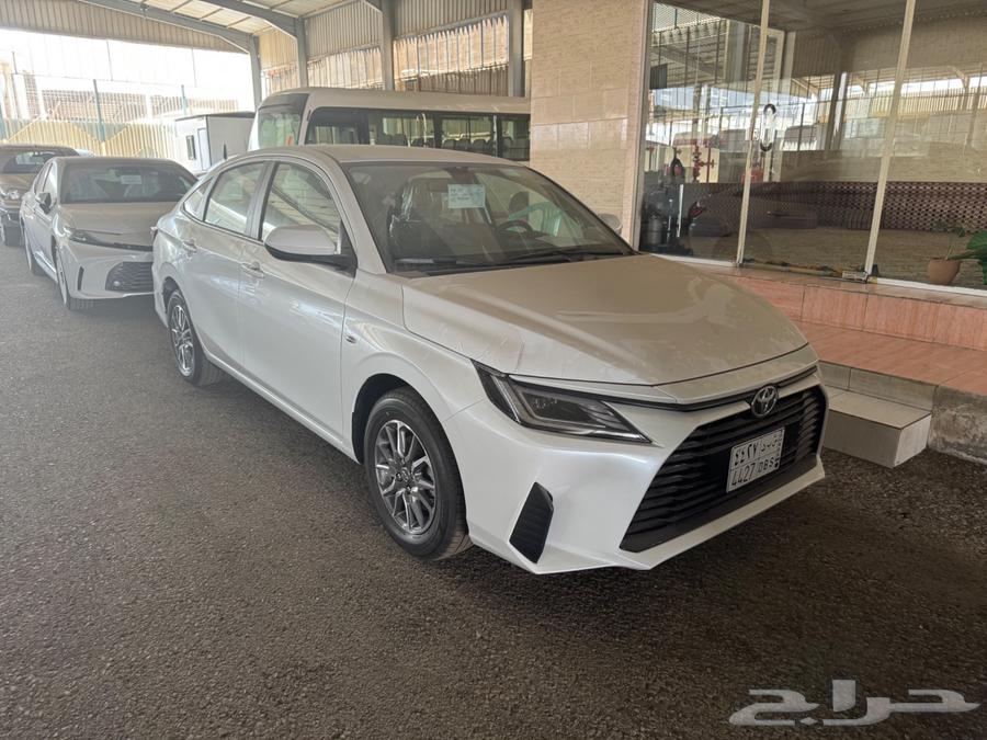 2026 Yaris Y Limited with issued plates64596587730433110