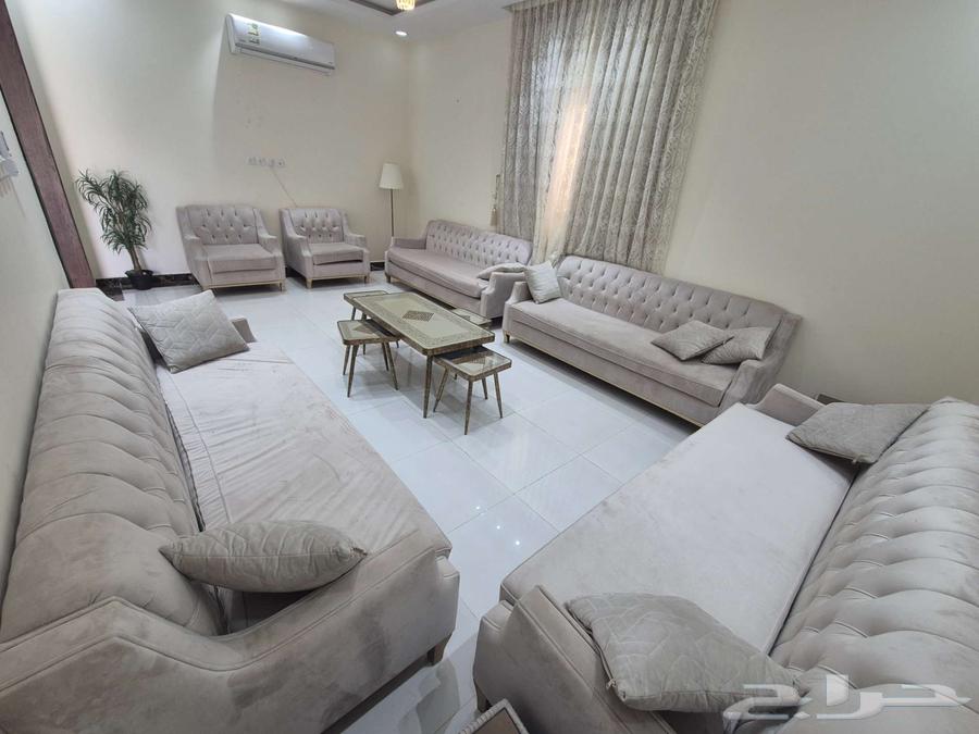 كنب مجلس كامل للبيع64437126187137111