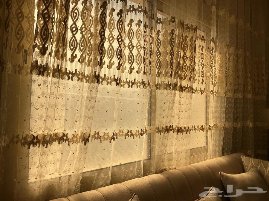 Curtain 10 meters for only 400 riyals64447336292738113