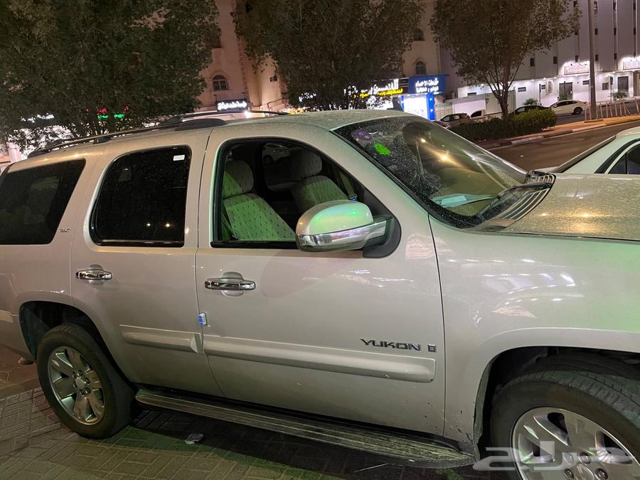 For sale Yukon SLT model 200764594899066625111