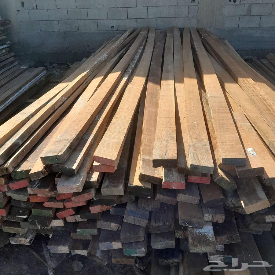 خشب جاوي مستعمل للبيع64438337879553111