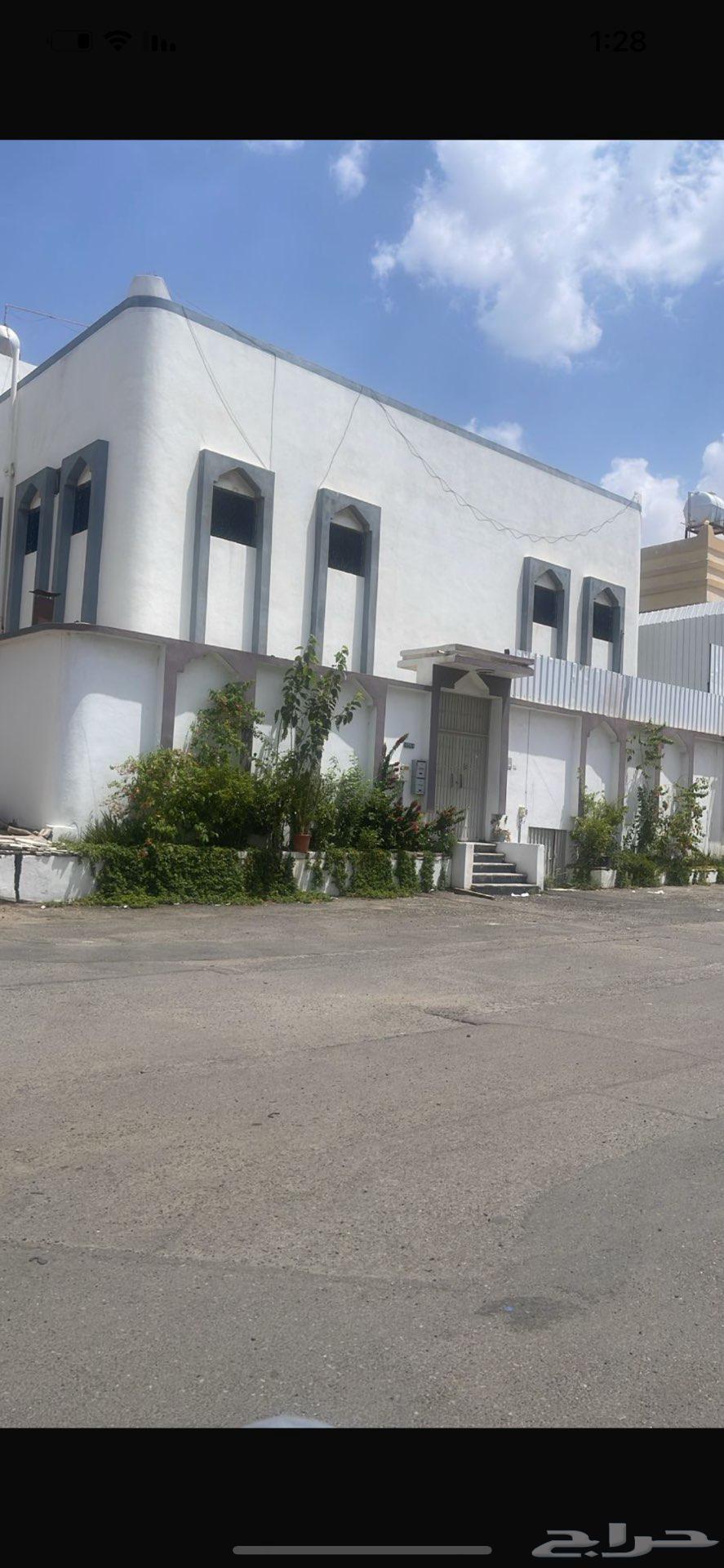 Two-story building for sale in Al Aziziyah, Khamis Mushait64142379959170114