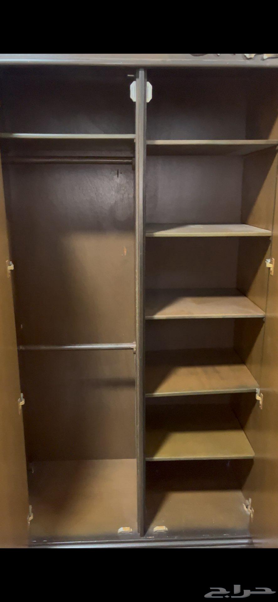 للبيع-سرير نفر ونص-2كومدينا-1تسريحة-(1دولاب 4ابواب)64446081254913111