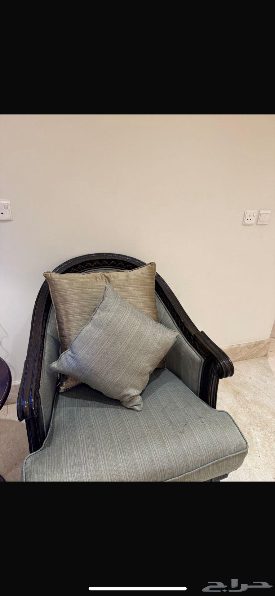 اثاث في حاله ممتازه لوجه الله مجانا64447229859073110