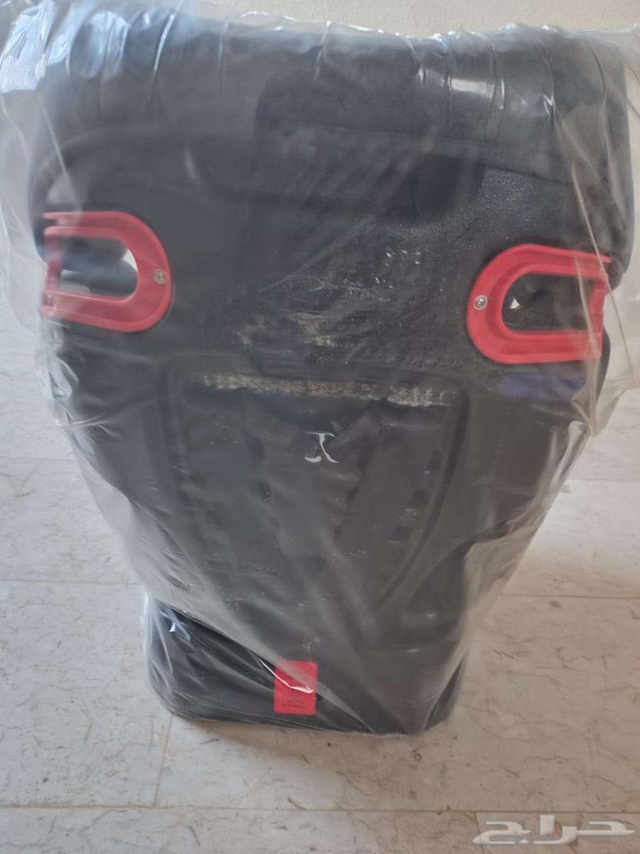 مقعد سيارة اطفال جديد للبيع64445933092739114