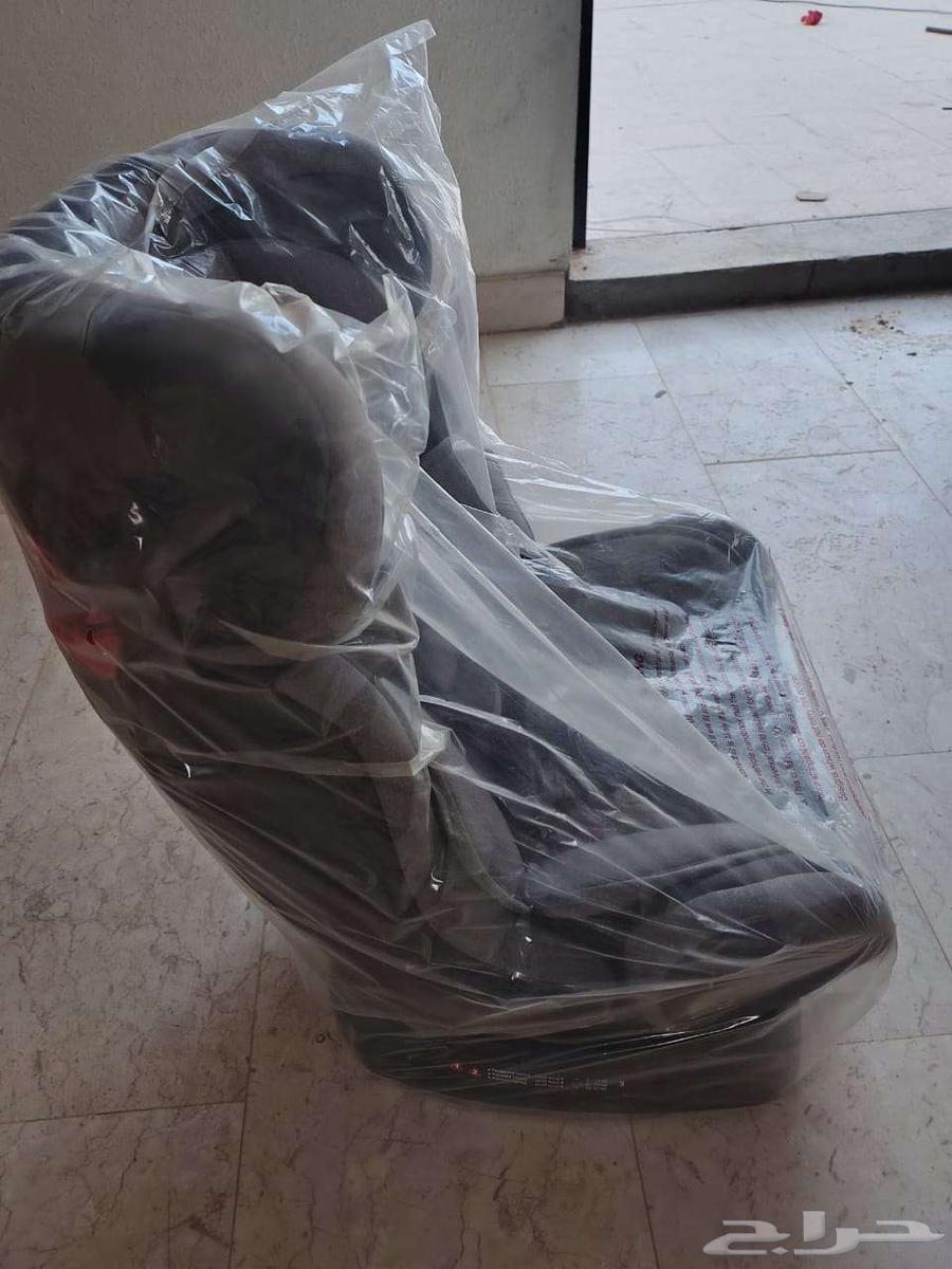 مقعد سيارة اطفال جديد للبيع64445933092739110