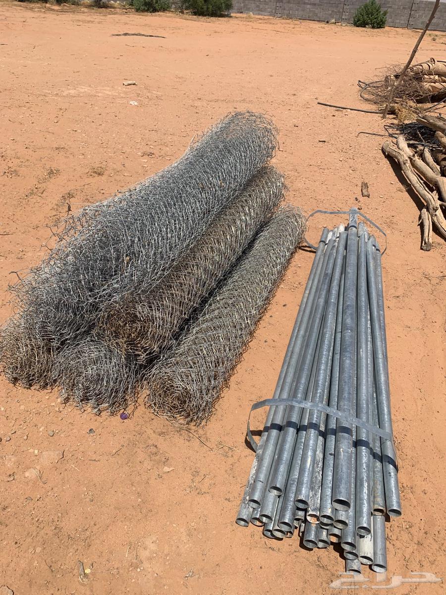 Galvanized Pipes and Mesh64446216584449112