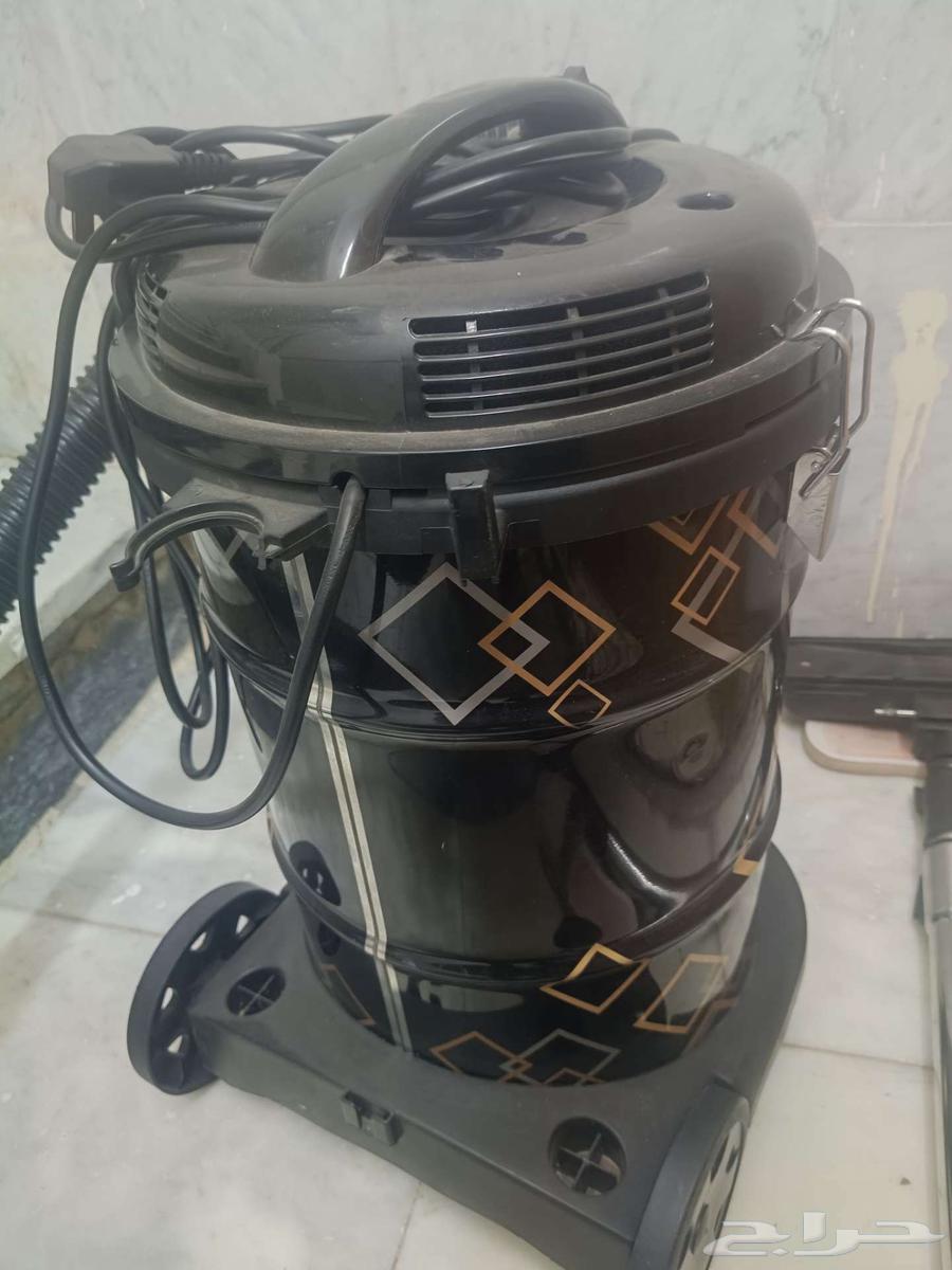 Washing machine and vacuum cleaner used for less than a month64447494736641111