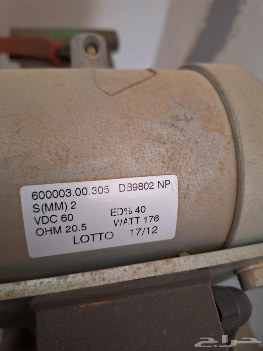 مصعد ماكينة ايطالي 450 كيلو64423784214147111