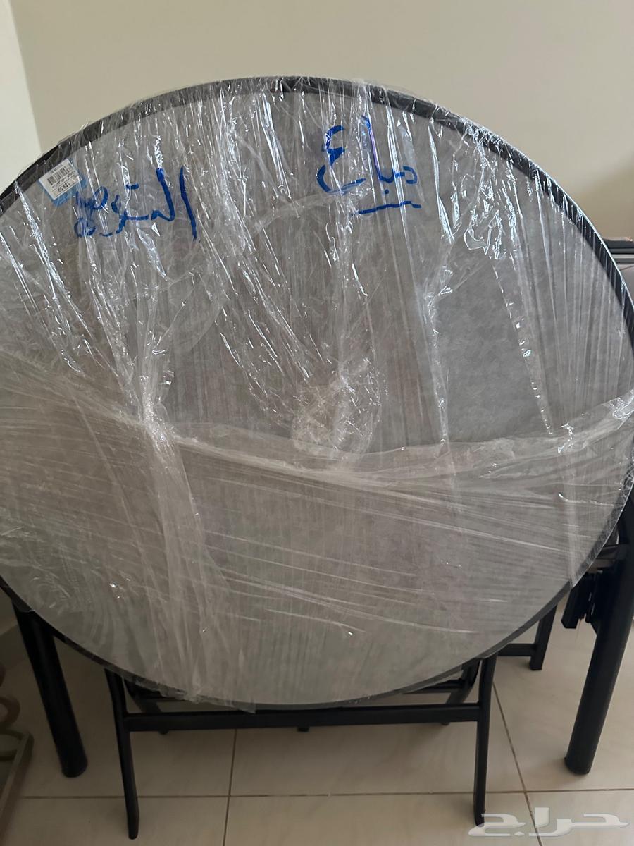 طاولة جديده بقراطيسها64448460571138111