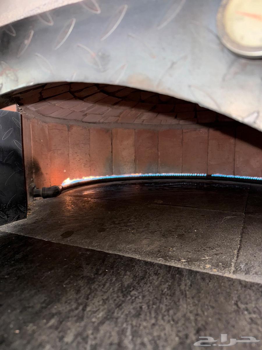 Italian Naples Pizza Oven, Approximately 1.5 Meters, Gas and Wood-Fired64448740054017111