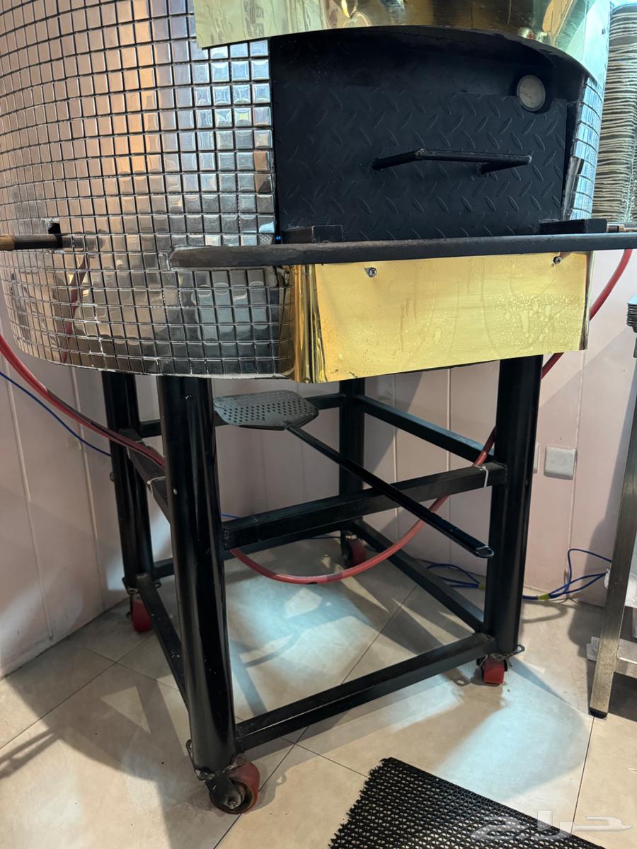 Italian Naples Pizza Oven, Approximately 1.5 Meters, Gas and Wood-Fired64448740054017112