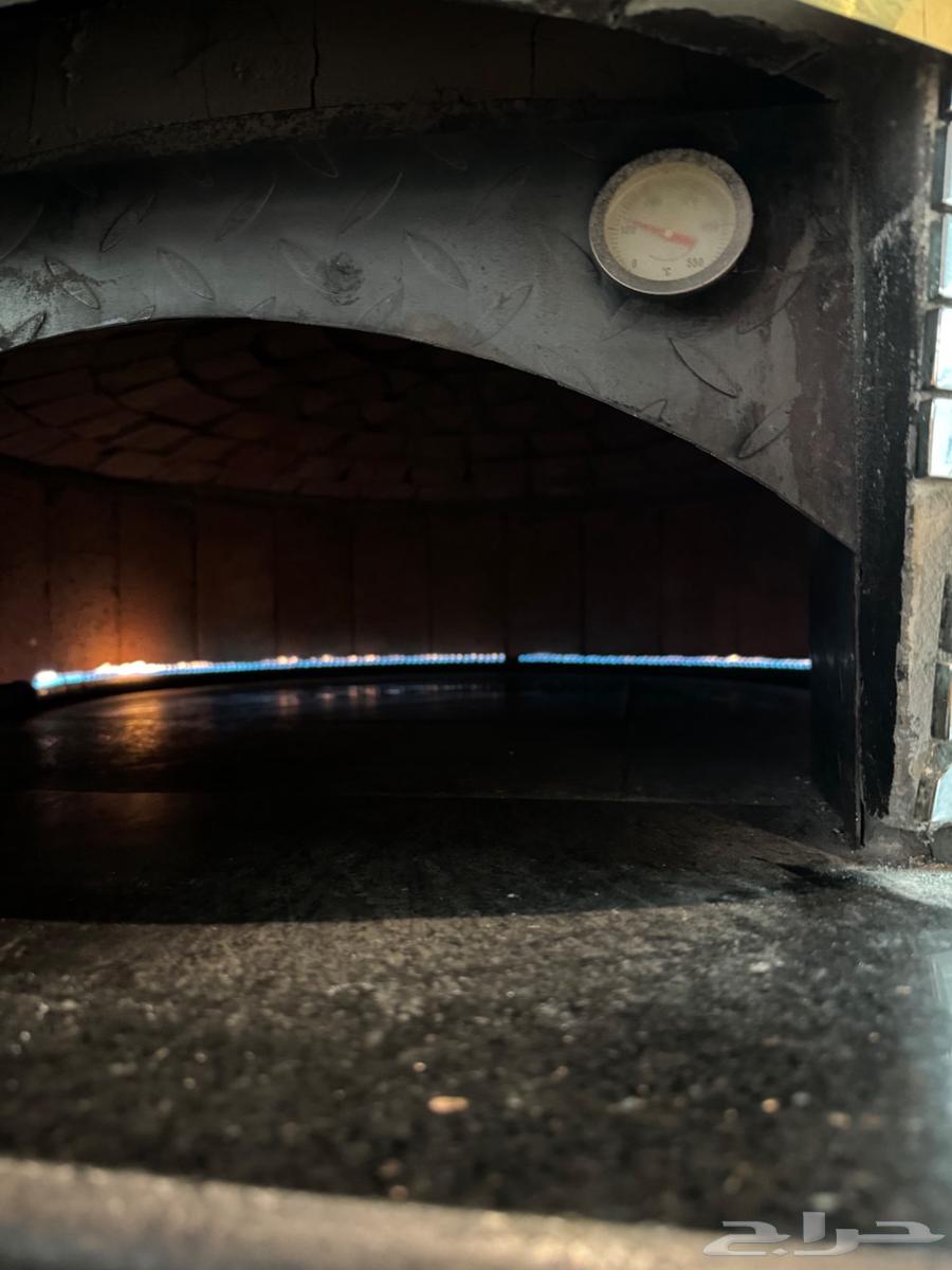 Italian Naples Pizza Oven, Approximately 1.5 Meters, Gas and Wood-Fired64448740054017113
