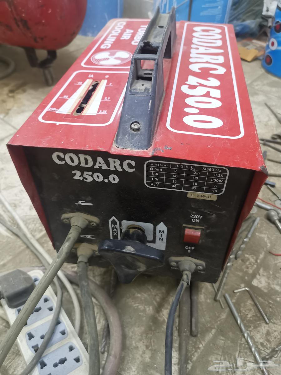 General air conditioner, new 270 welding machine, and used 250 welding machine64449154118915112