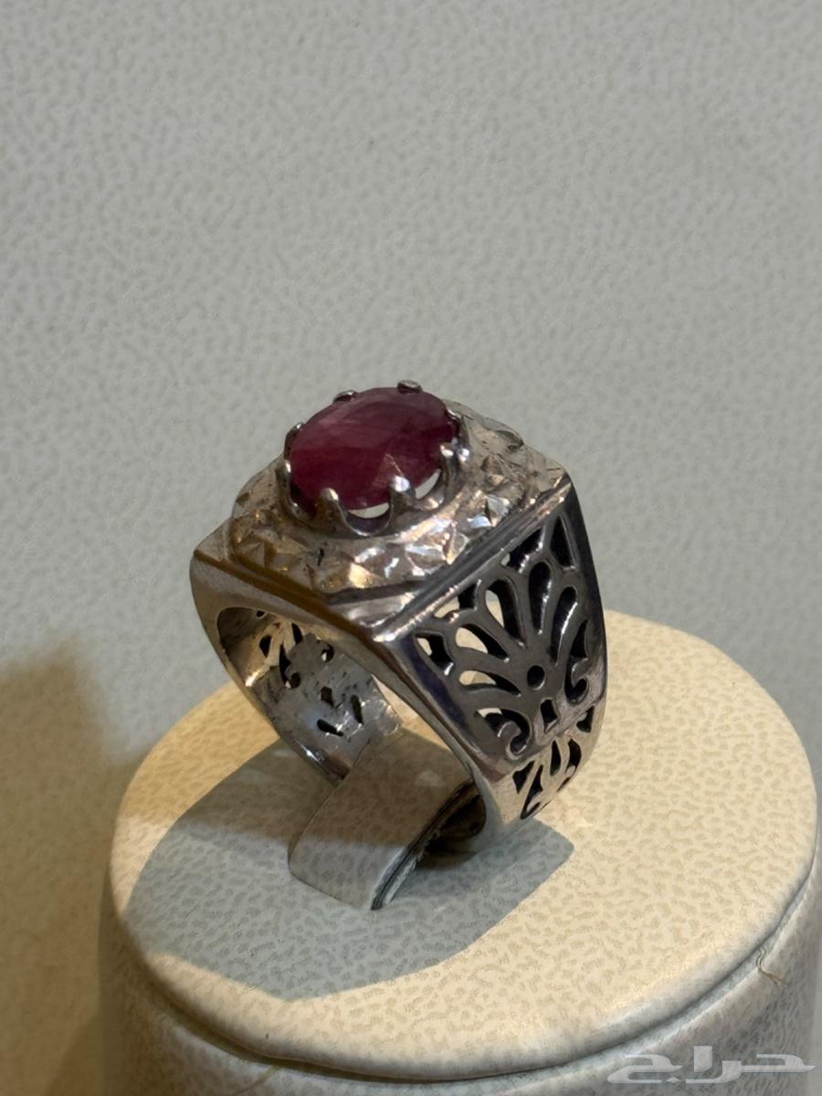 Iranian Ruby Ring64452279453313111