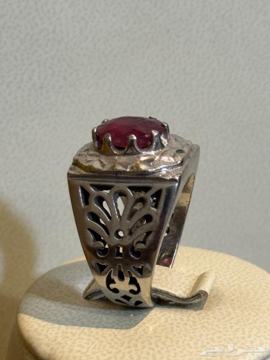 Iranian Ruby Ring64452279453313113