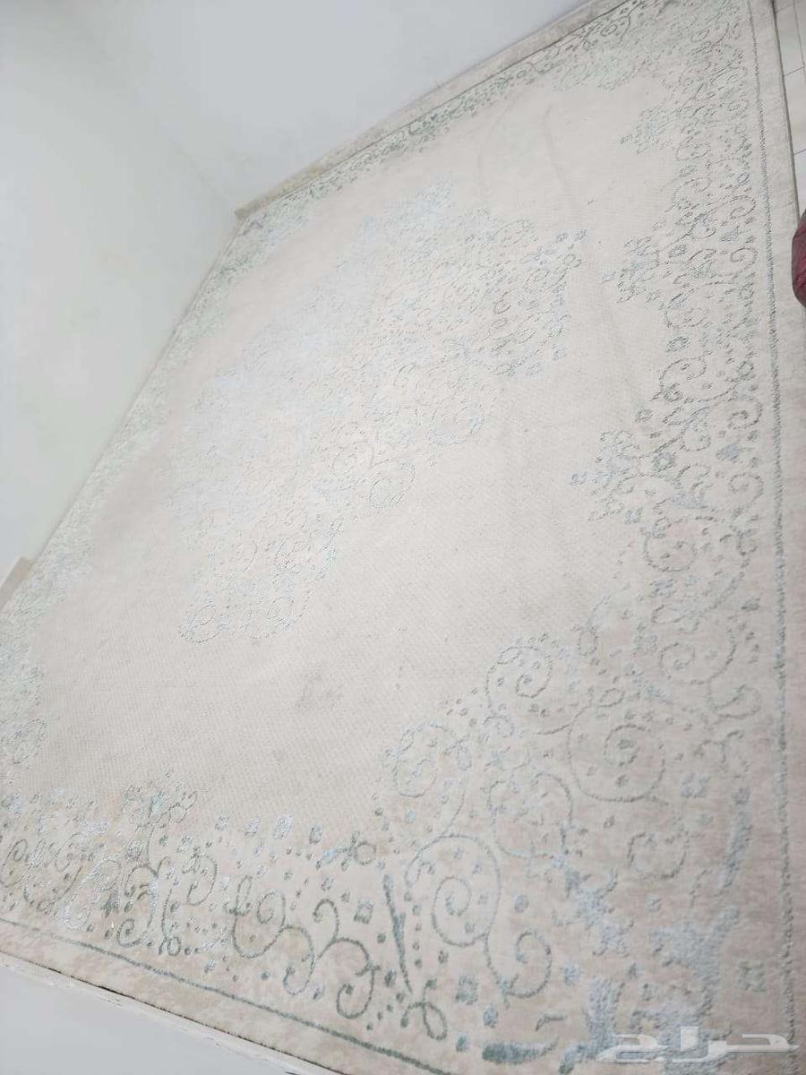 موكيت تيفاني على ابيض وطاولة بلازما64443574152706111