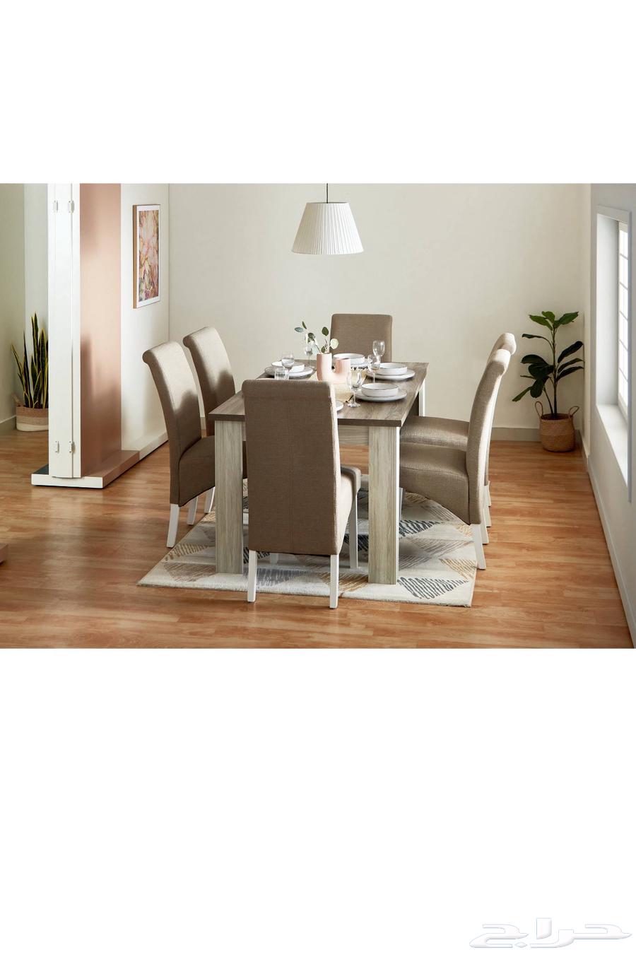 Dining table with 6 chairs64444768355329111