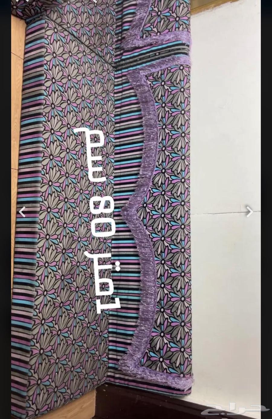 Floor seating64450078137985113