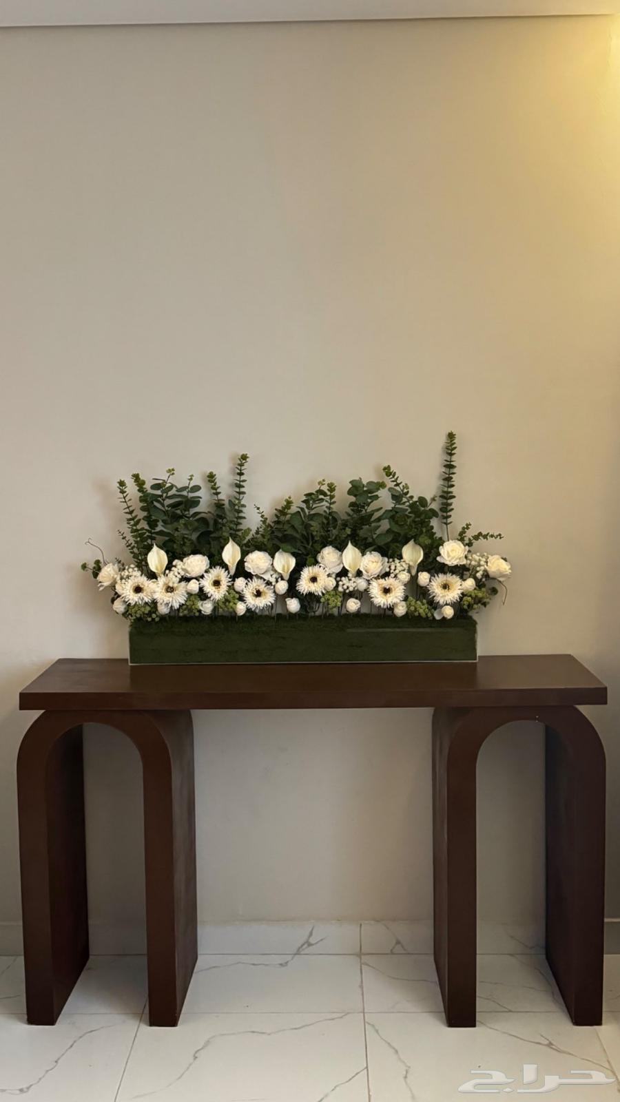 طاوله للبيع64445336946818110