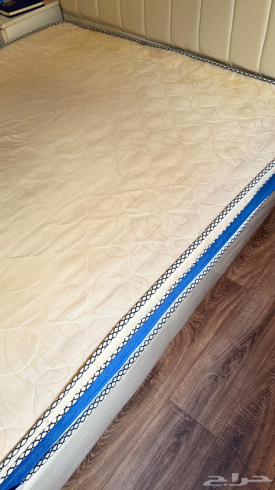 مرتبة سرير نفر ونص64445499593859110