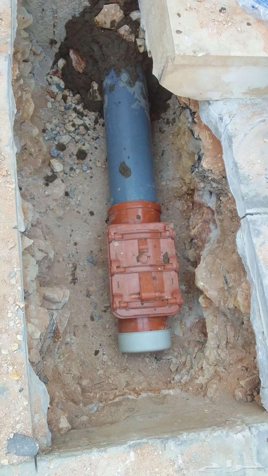 توصيل مخارج الصرف الصحي وتركيب الرداد64403916229122110