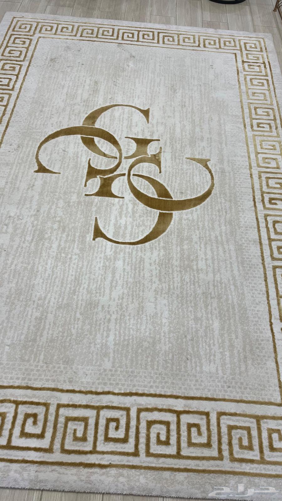 Semi-new majlis carpet and reception tables64447256502787112