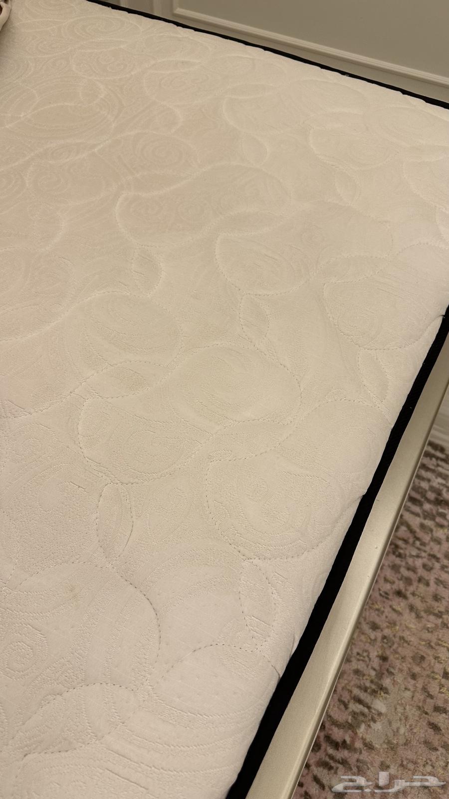 مرتبة للبيع64448341459842111