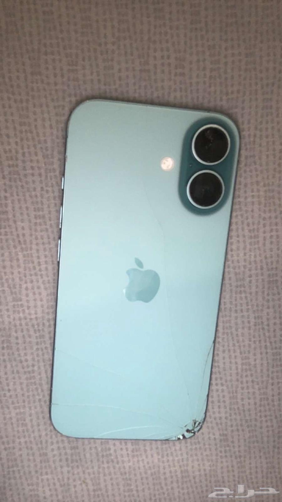 iPhone 1664448527336833112