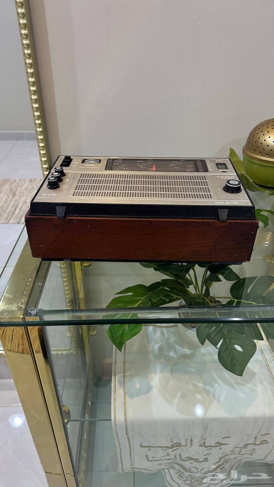 راديو روسي خشبي قديم64448740092675110