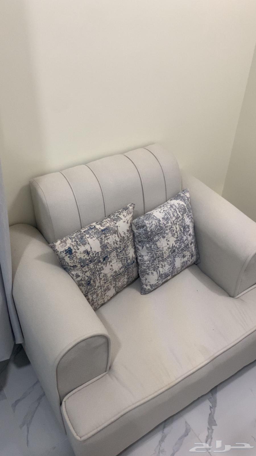 5-piece 8-meter new home furniture sofa, used for two months only.64450105120643111