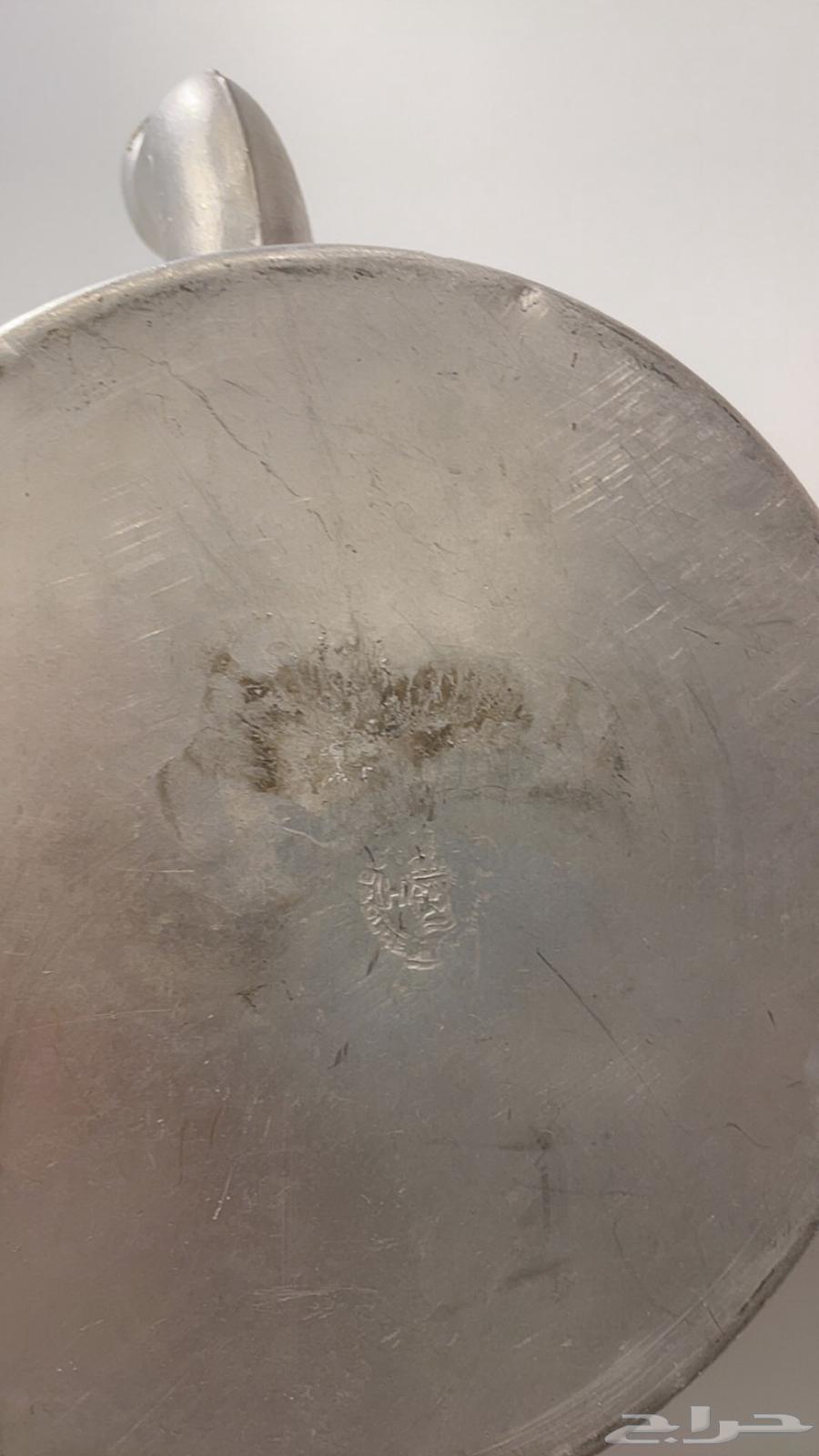 ابريق معدن هندي تم البيع64443682057218111