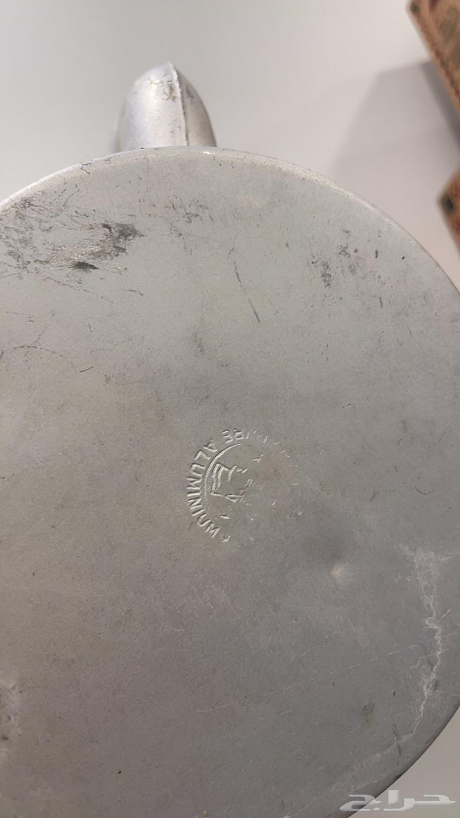 ابريق معدن هندي تم البيع64443682057218112