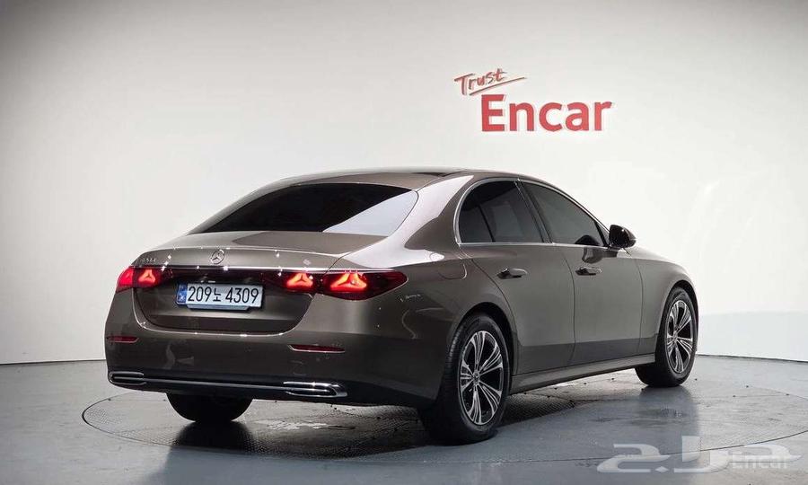 Mercedes E200 2025 Avantgarde – Imported from Korea64611754230787112