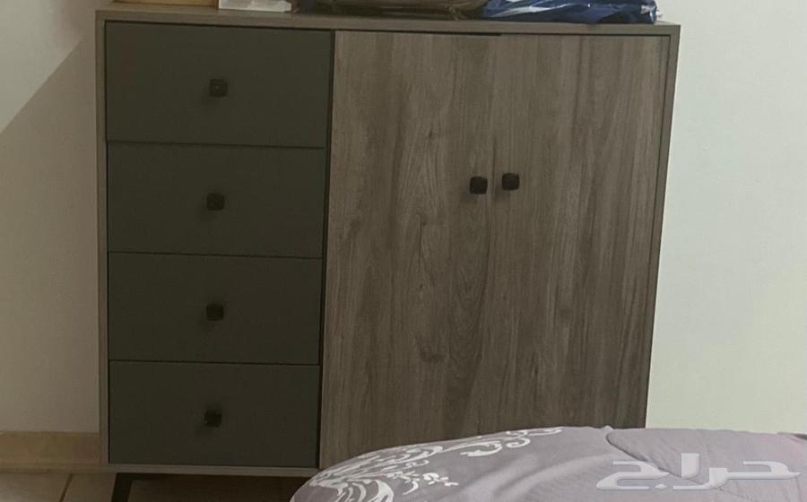 اثاث للبيع وبحالة ممتازة64443668795651110