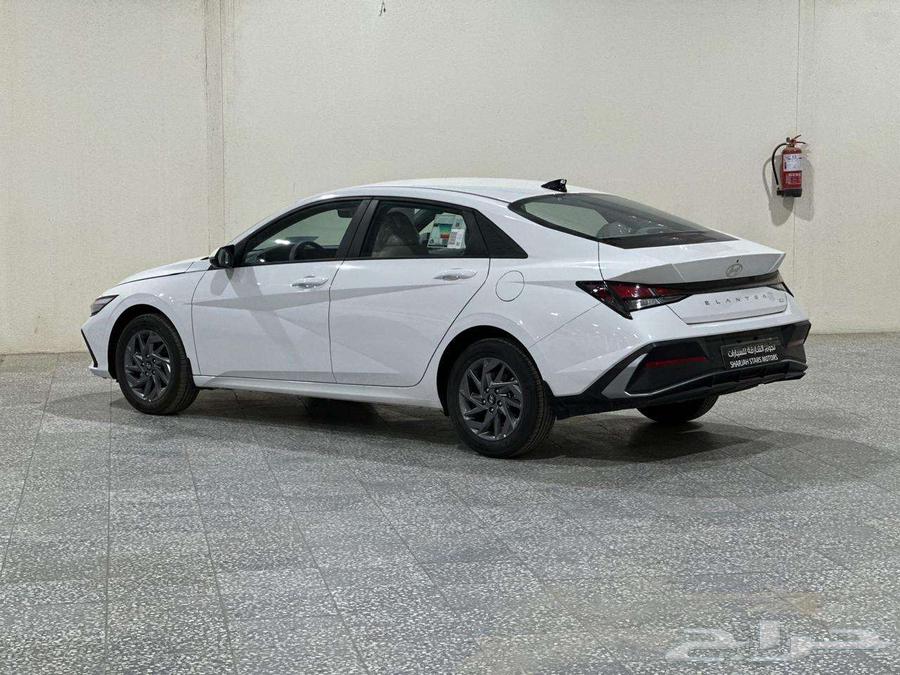 Hyundai Elantra 2.0 Smart 2026 (77,900) – Best Offers Available64607383065729111