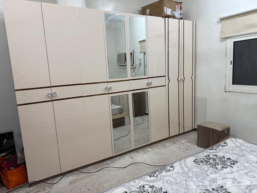 New bedroom, used for only one year64445838393219113