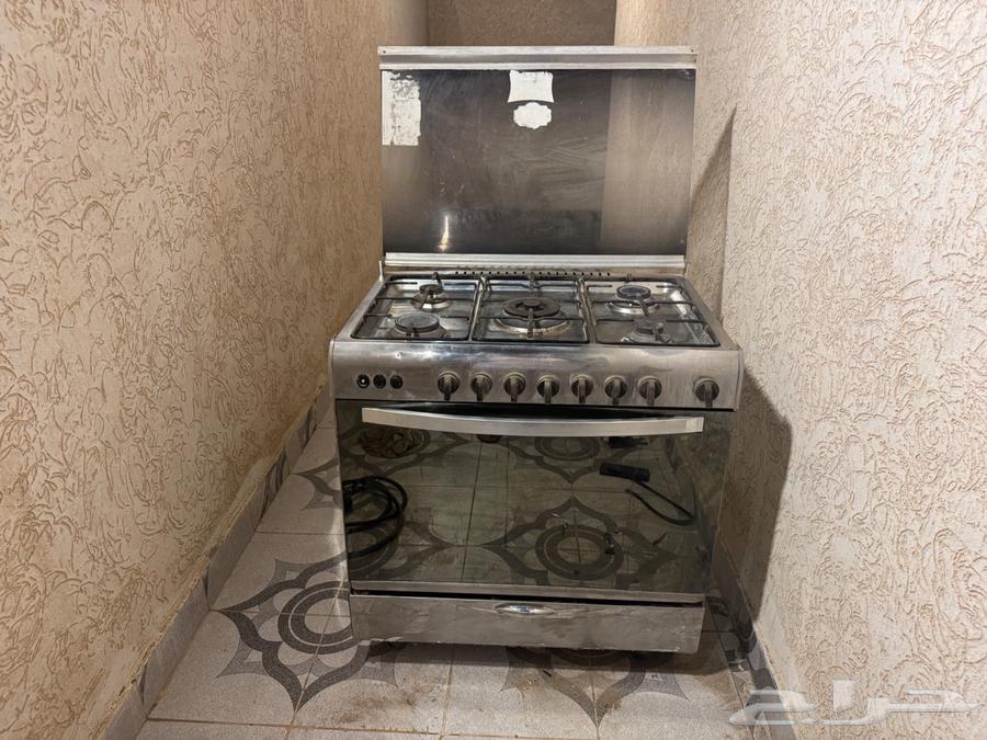 فرن غاز للبيع نظيف64449181049345113