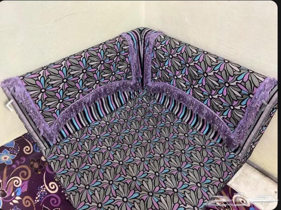 Floor seating64450078137985110