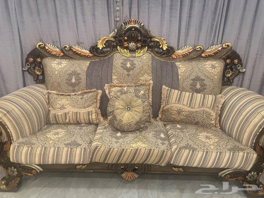 9-person sofa64443479906178110