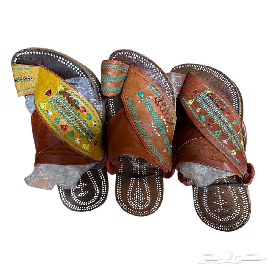 احذية نجدية زبيرية من جلود الانعام64443466342402112