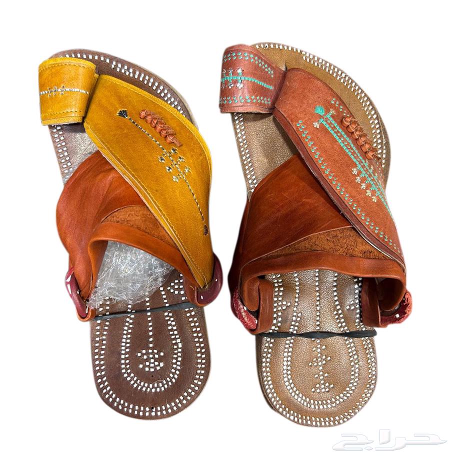 احذية نجدية زبيرية من جلود الانعام64443466342402113